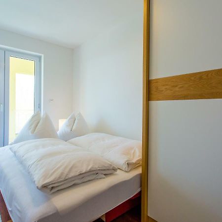 Apartment Maestral Poreč Exteriör bild