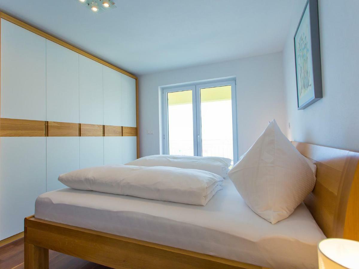 Apartment Maestral Poreč Exteriör bild